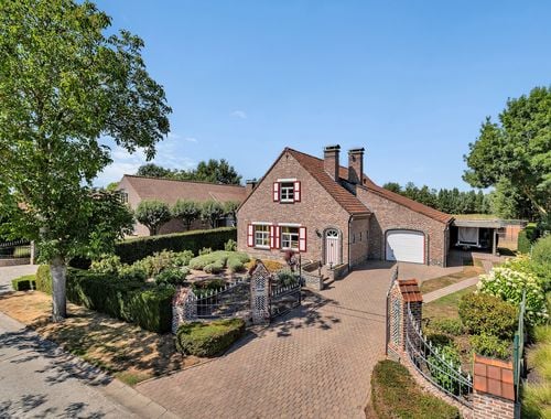                                         Villa à vendre à Eke, € 497.500

