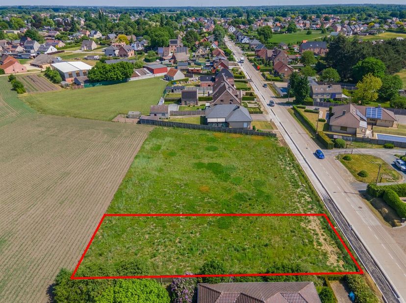 Bouwgrond van 1.002 m² voor open bebouwing in Wiekevorst<br />
In een rustige en residentiële omgeving in Wiekevorst bevindt zich deze ruime bouwgrond