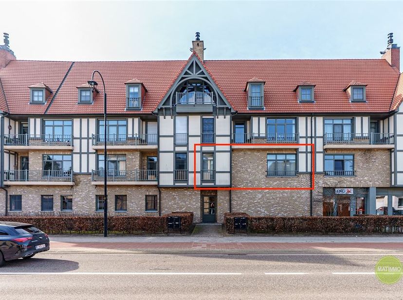 *** IN OPTIE *** <br />
Luxueus, energiezuinig 2-slaapkamer appartement in hartje Dessel<br />
Dit prachtige appartement van 134 m² in Dessel combinee