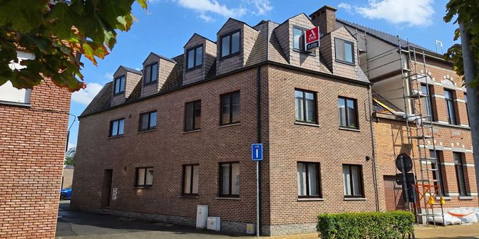 Appartement à louer à Emile Verhaerenstraat  35, 2890 Sint-Amands