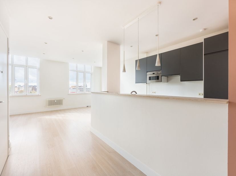 Appartement te koop in Isabellalei 3A bus 8,
                    2018 Antwerpen