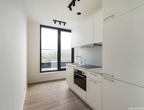                                         Studio à louer à Woluwe-Saint-Lambert, € 1.100
