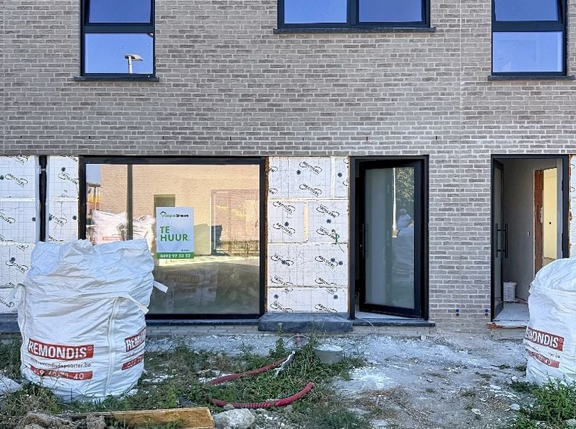 Maison à louer
                    à 8972 Proven