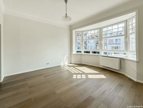                                         Appartement à louer à Uccle, € 1.400
