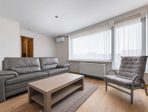                                         Penthouse te koop in Sint-Niklaas, € 185.000
