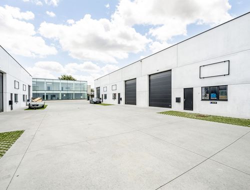                                         Handelspand te koop in Beveren-Leie, € 290.375
