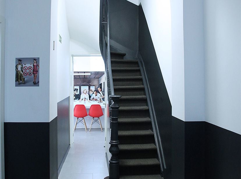 VOOR HET HUIDIGE ACADEMIEJAAR (tot 09/09/2026) &amp;amp; ALLEEN VOOR STUDENTEN<br />
Deze kleinschalige residentie nabij de Lei en de Vismarkt heeft nog 1