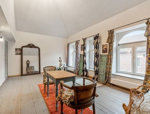                                         Appartement te koop in Wommersom, € 295.000
