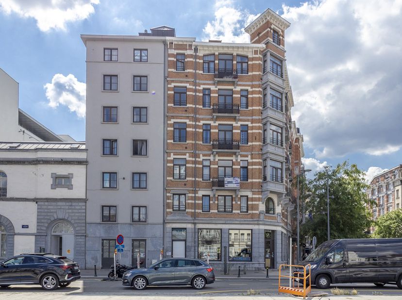 Appartement te koop in Poincarélaan 76 bus u461,
                    1070 Anderlecht
