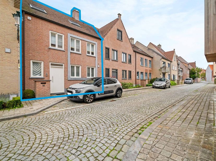 Maison à vendre à Willem de Dekenstraat 18,
                    8000 Brugge
