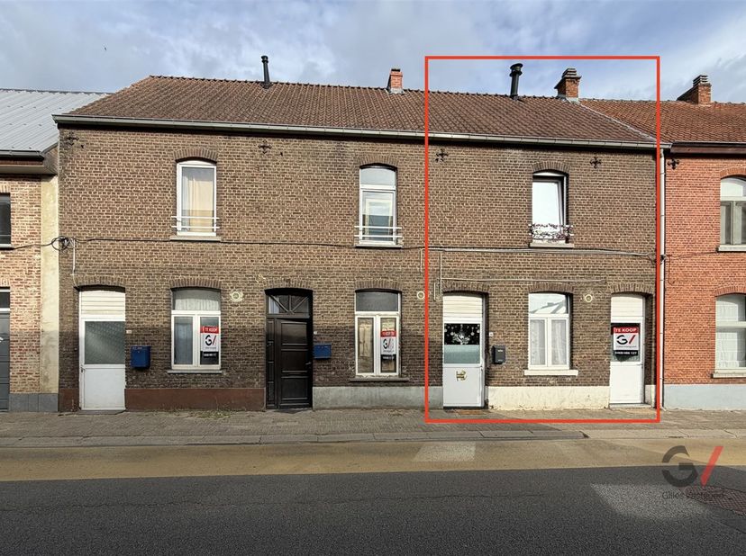 Droom je ervan een woning volledig naar jouw eigen smaak in te richten? Dan is deze te moderniseren woning in de Pater R. Van De Wouwerstraat precies