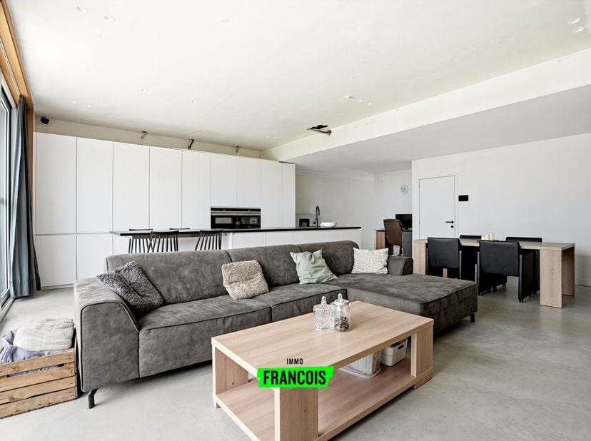 Huis te koop in Weggevoerdenstraat 41,
                    8972 Roesbrugge-Haringe