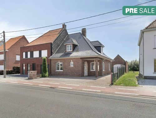                                         Woning te koop in Roeselare, € 299.000
