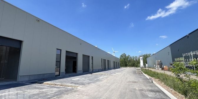 Bien professionnel à vendre à Troisdorflaan 24, 3600 Genk