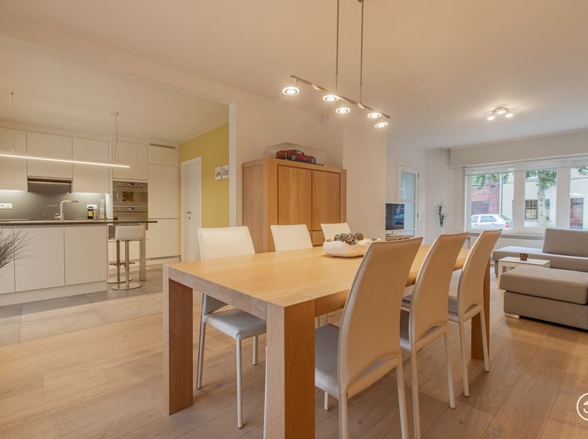 Huis te koop in Veldstraat 37,
                    2840 Terhagen