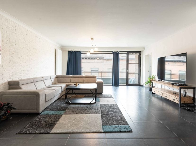 Appartement à vendre à Kruibekestraat 21 boîte 2,
                    9150 Bazel