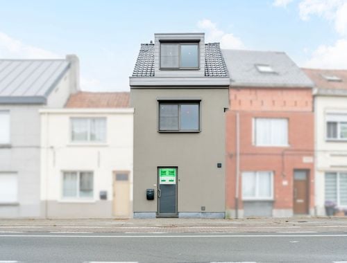                                         Maison deux facades à vendre à Destelbergen, € 349.000
