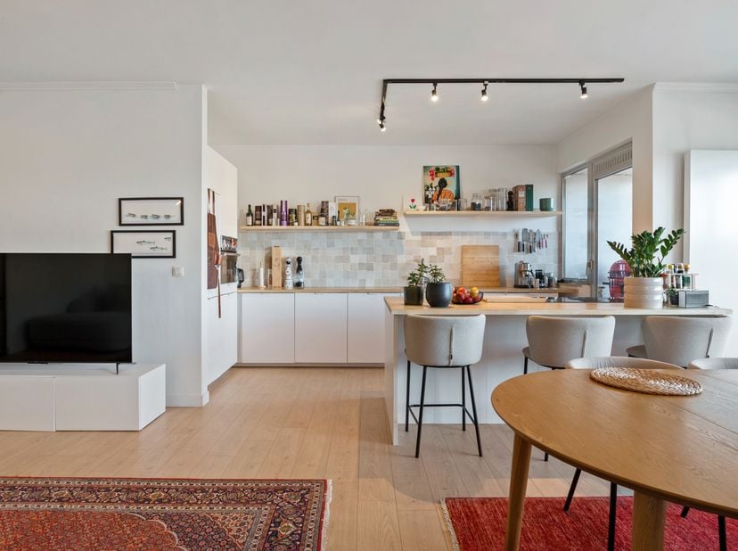 Appartement te koop in Lange Lobroekstraat 177 bus 402,
                    2060 Antwerpen