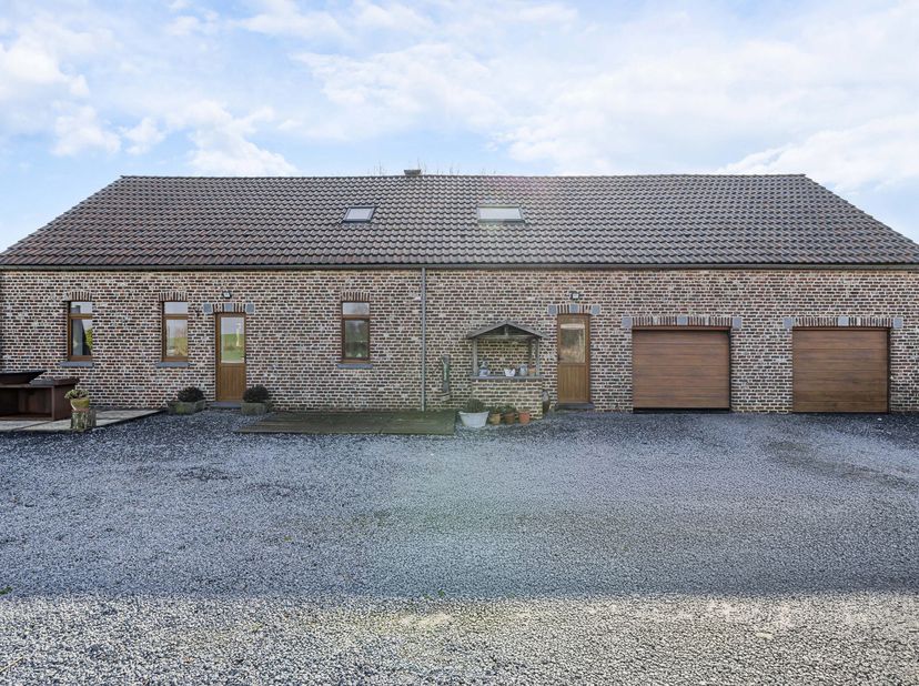 Huis te koop
                    in 7812 Villers-Saint-Amand