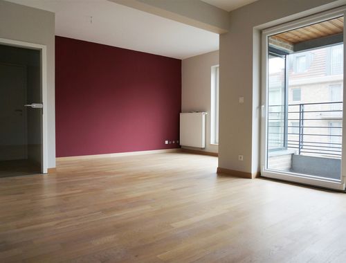                                        Appartement te huur in Sint-Lambrechts-Woluwe, € 950
