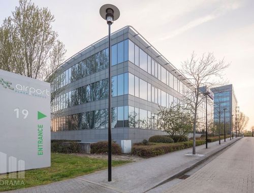                                         Bureaux à louer à Diegem, € 9.129
