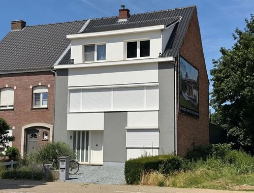                                        Appartement te huur in Heist-op-den-Berg, € 950
