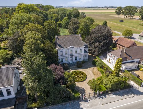                                         Herenhuis te koop in Watervliet, € 995.000
