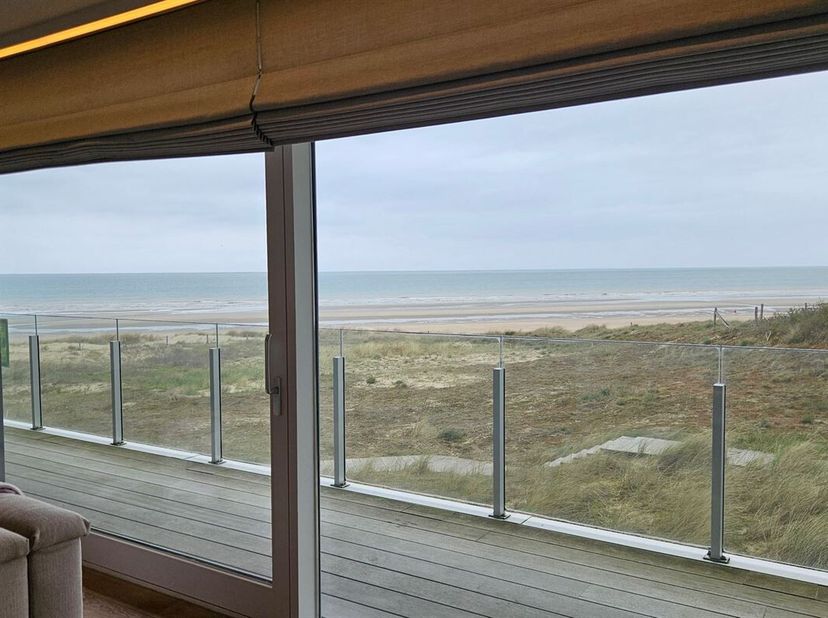 Appartement à vendre
                    à 8660 De Panne