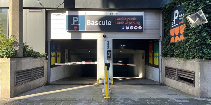 Garage à vendre à Rue Saint-Georges 107, 1050 Ixelles