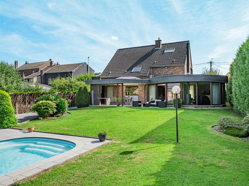 Huis te koop
                    in 4600 Vise