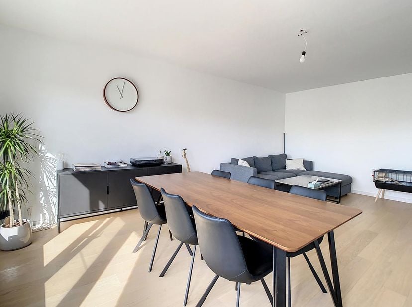 Appartement à louer
                    à 2630 Aartselaar