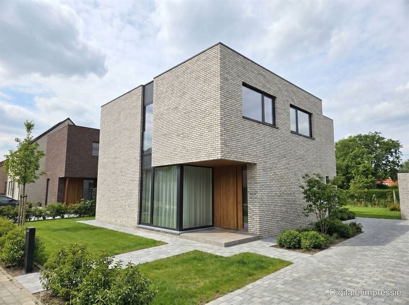 Vrijstaande nieuwbouw woning gelegen in een landelijke omgeving te Rillaar. Gelegen in een zeer rustig straatje met nauwelijks doorgaand verkeer, op e