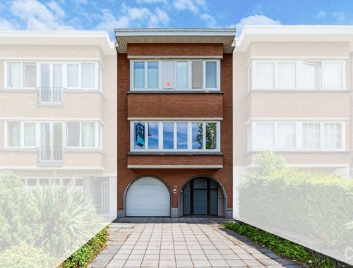                                         Appartementsgebouw te koop in Oudergem, € 699.000
