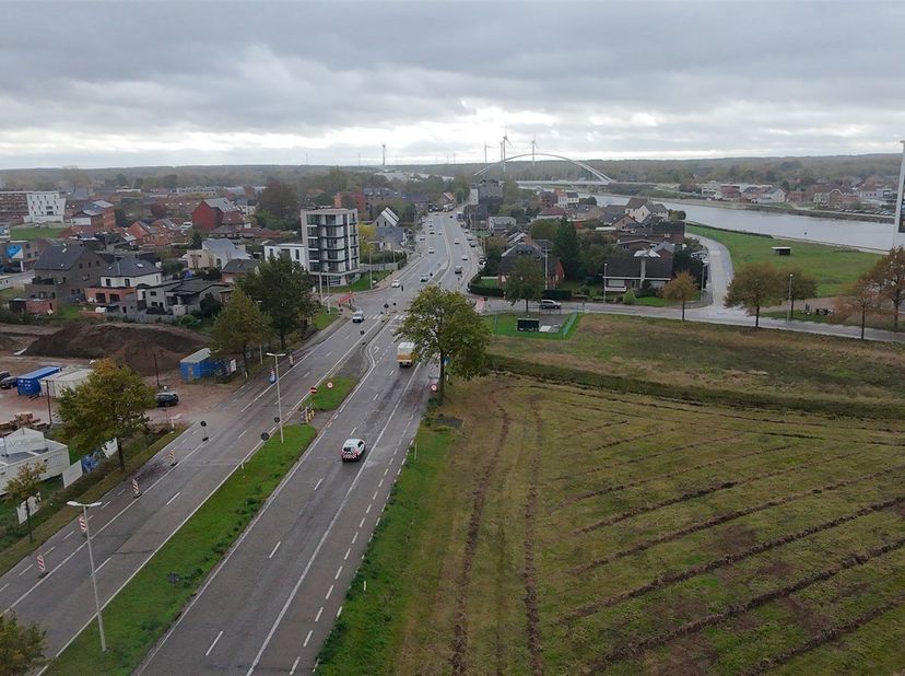 Bien professionnel à louer
                    à 3580 Beringen
