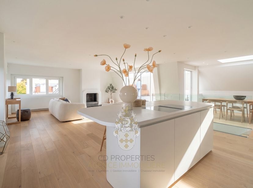 Appartement te koop in Avenue de la Floride 63,
                    1180 Ukkel