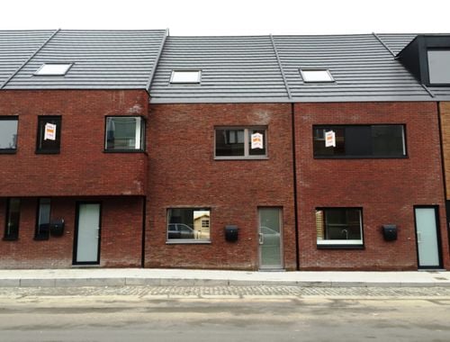                                         Maison à louer à Kortrijk, € 1.380
