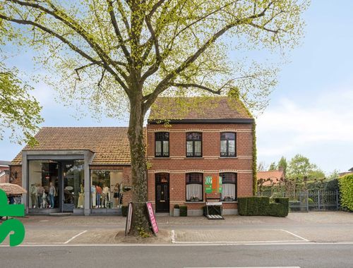                                         Usage mixte à vendre à Lille, € 595.000
