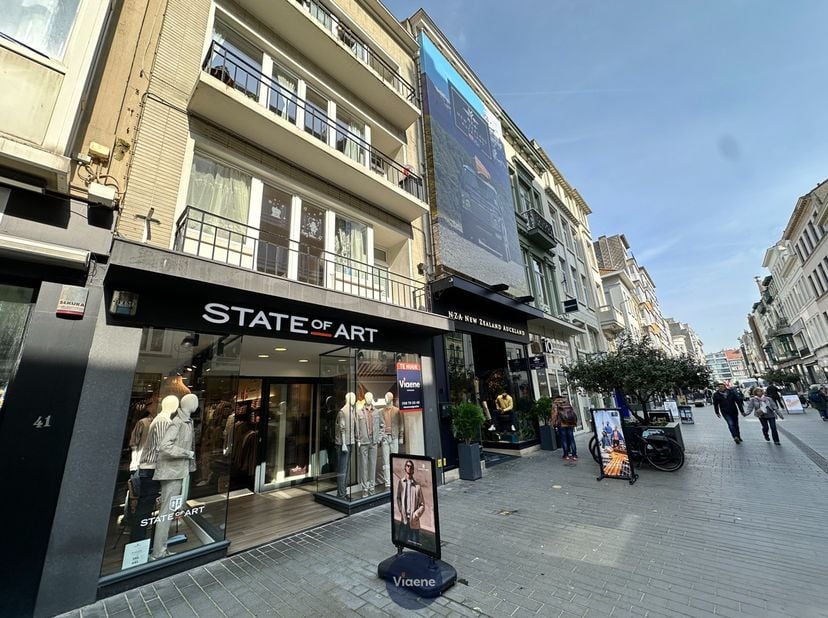 Bien professionnel à louer
                    à 8400 Oostende
