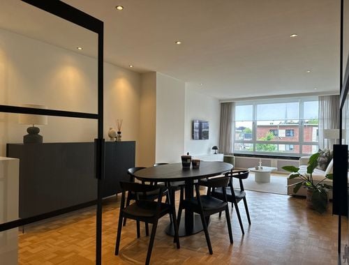                                         Appartement à louer à Wilrijk, € 980
