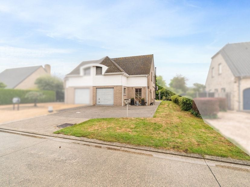 Huis te koop in Koewachterstraat 6,
                    9041 Oostakker