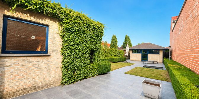 Huis te koop in Rozebeeksestraat 1, 8860 Lendelede