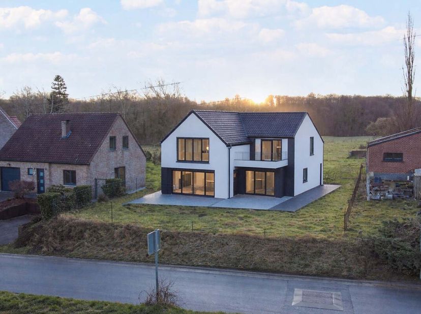 Grond te koop
                    in 5070 Sart-Eustache