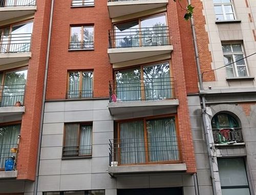                                         Appartement te koop in Brussel, € 325.000
