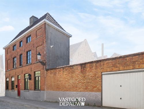                                         Eengezinswoning te koop in Brugge, € 335.000
