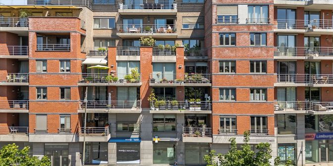 Bedrijfsvastgoed te koop in Thonissenlaan 114, 3500 Hasselt