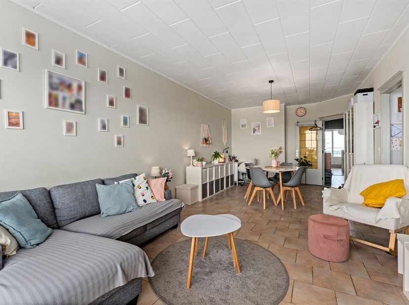 Instapklaar 2-slaapkamerappartement met panoramisch uitzicht over Antwerpen<br />
Ontdek dit instapklare appartement van 88 m², rustig gelegen in een