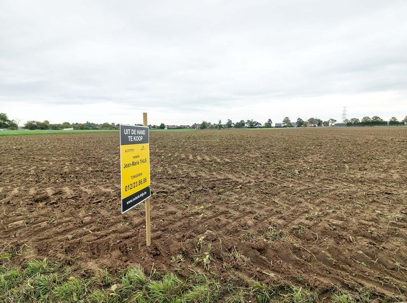 Grond te koop in Het Kapellen Veld .,
                    3700 Vreren