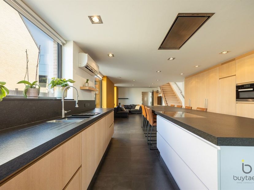 Huis te koop in Oude Vaartstraat 31,
                    2520 Ranst