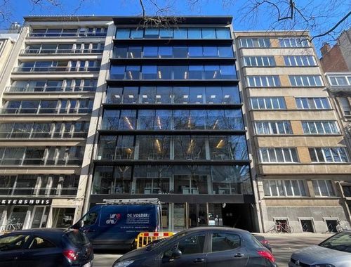                                         Kantoor te huur in Antwerpen, € 5.762,50
