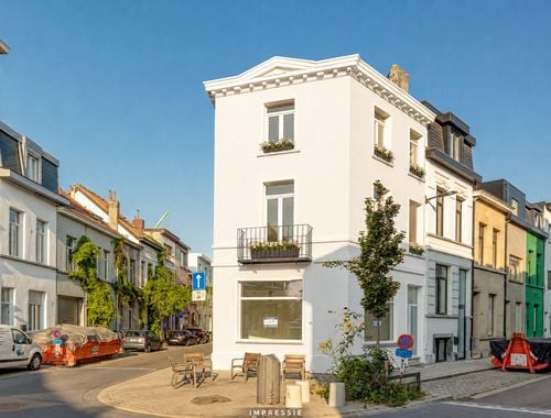                                         Maison à vendre à Borgerhout, € 279.000
